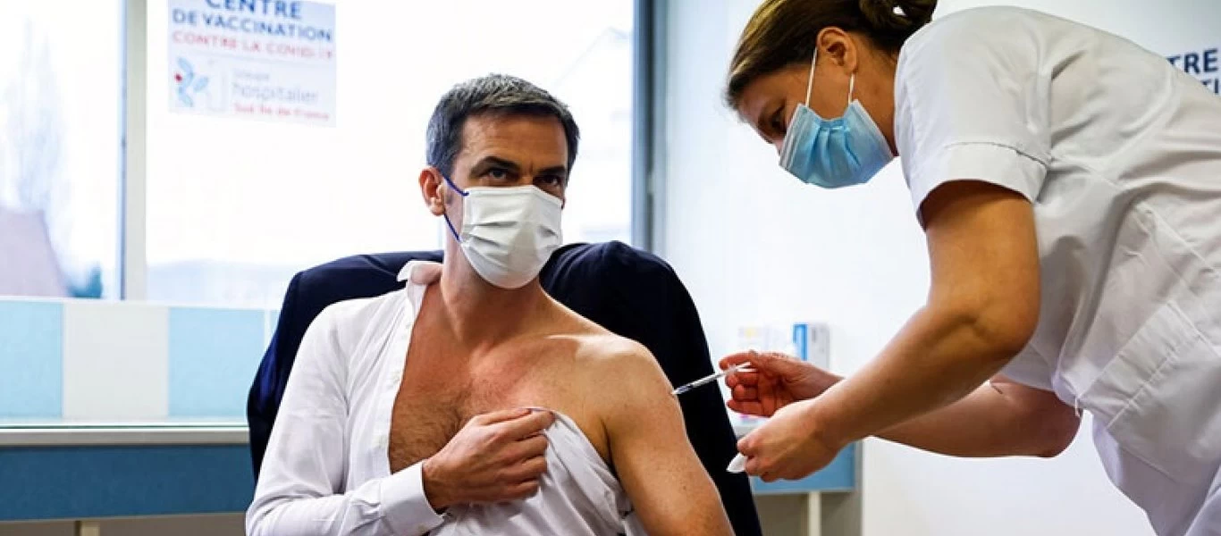 Ο Γάλλος υπουργός Υγείας έκανε το εμβόλιο της AstraZeneca